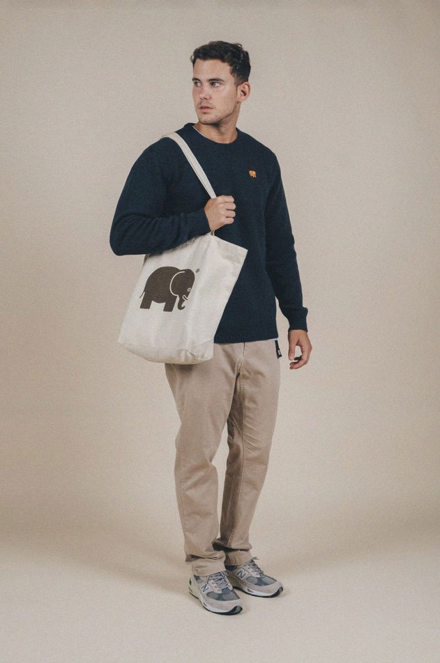 Sella Neulepaita Tummansininen