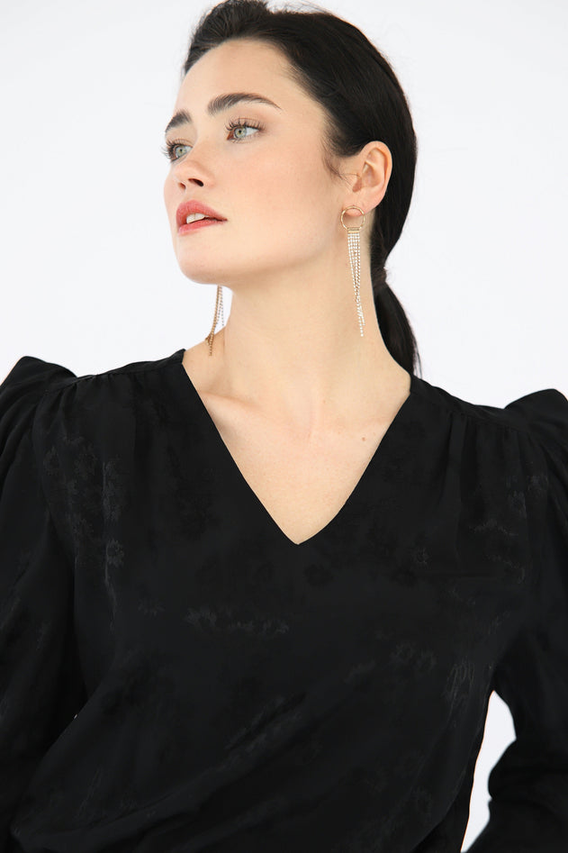 Valentina Musta Mekko