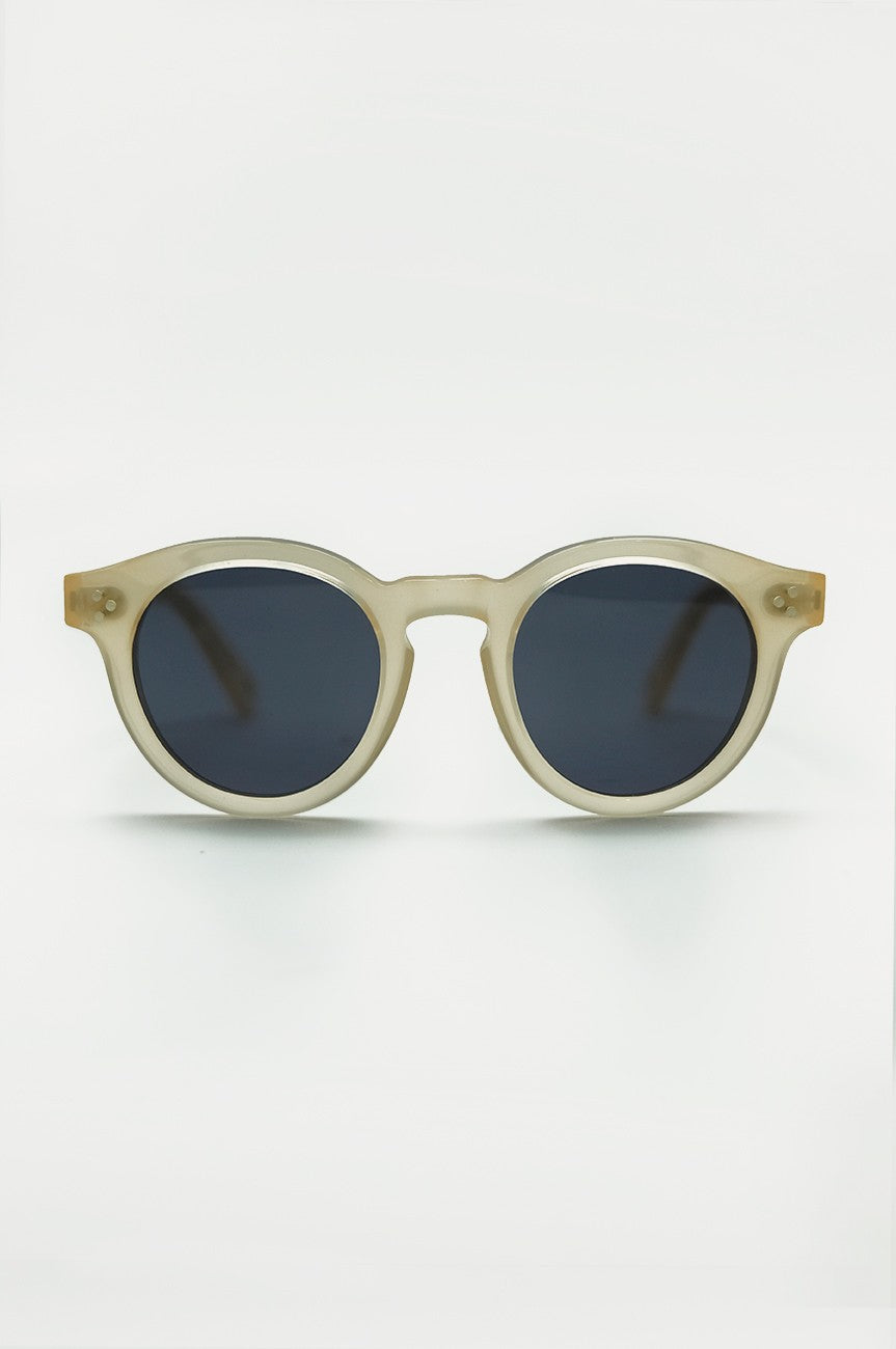 Siroco Aurinkolasit Sumu Valkoinen