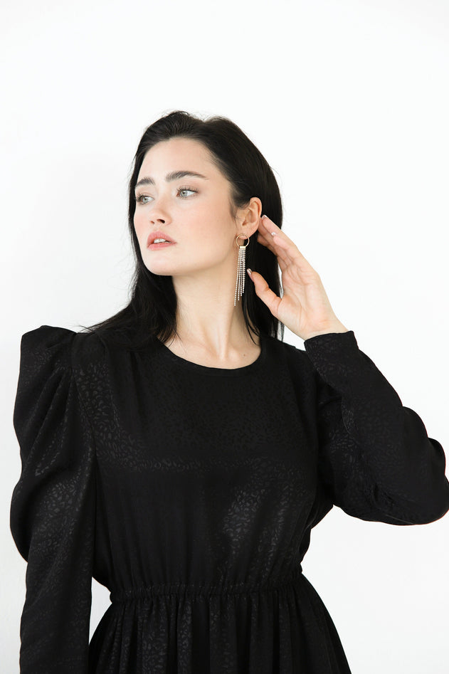 Florence Pitkähihainen Mekko Musta