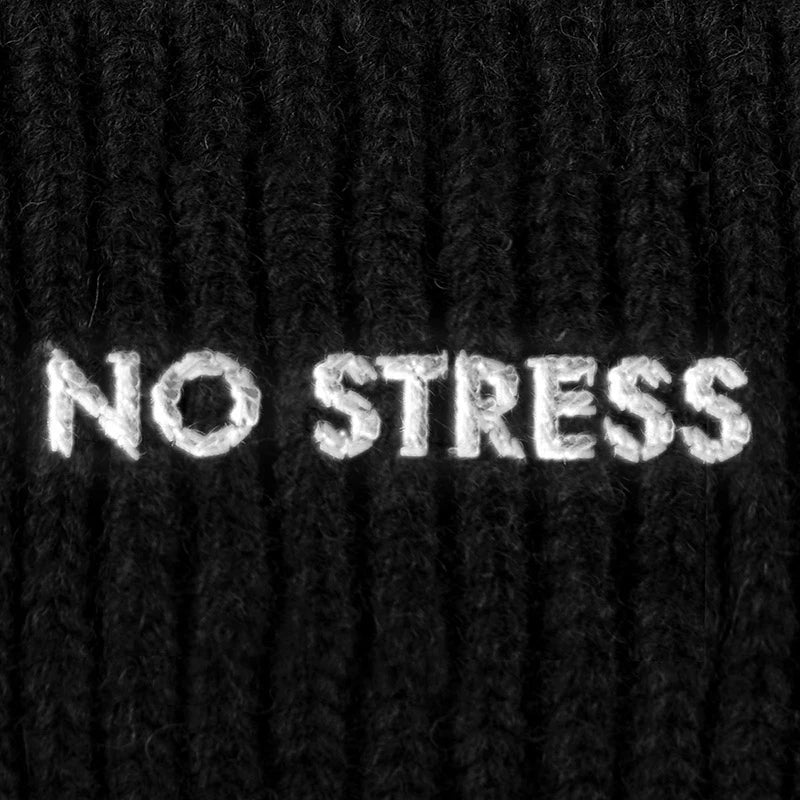 Black No Stress Pipo Musta