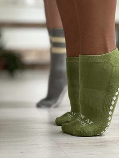 Ankle Socks Meet Me At The Barre Avocado Green
