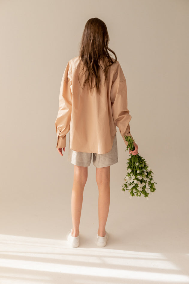 Enteliér Klassinen Oversized Kauluspaita Beige