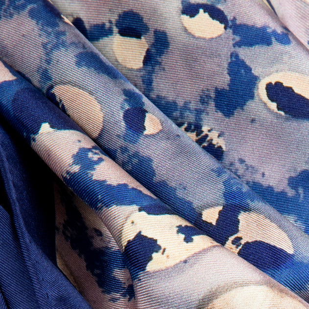 Scarf Indefinite Galaxy