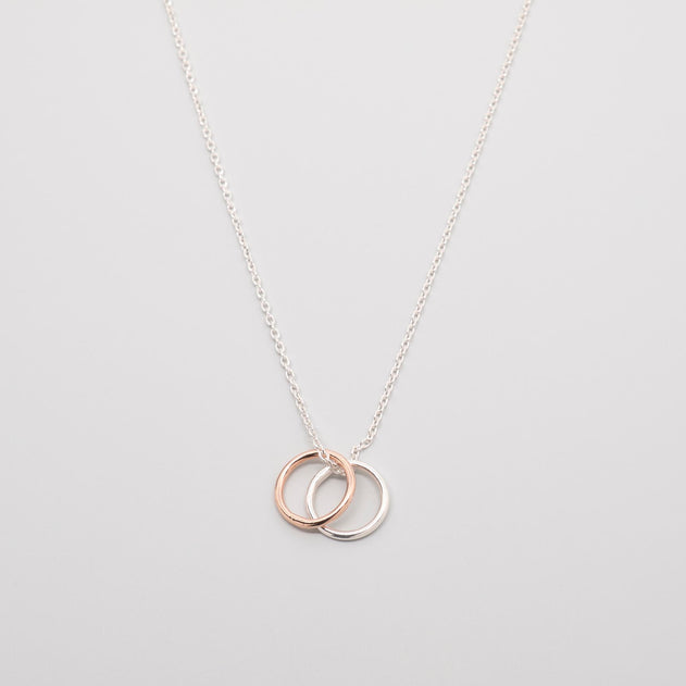 Bicolor Circle Necklace