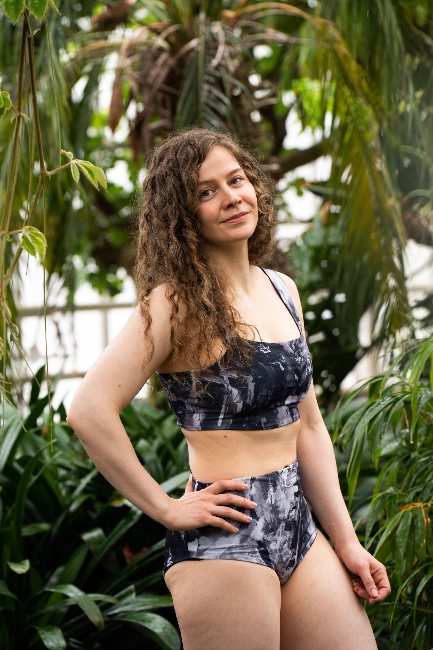 Reversible Bottom Lakritsi