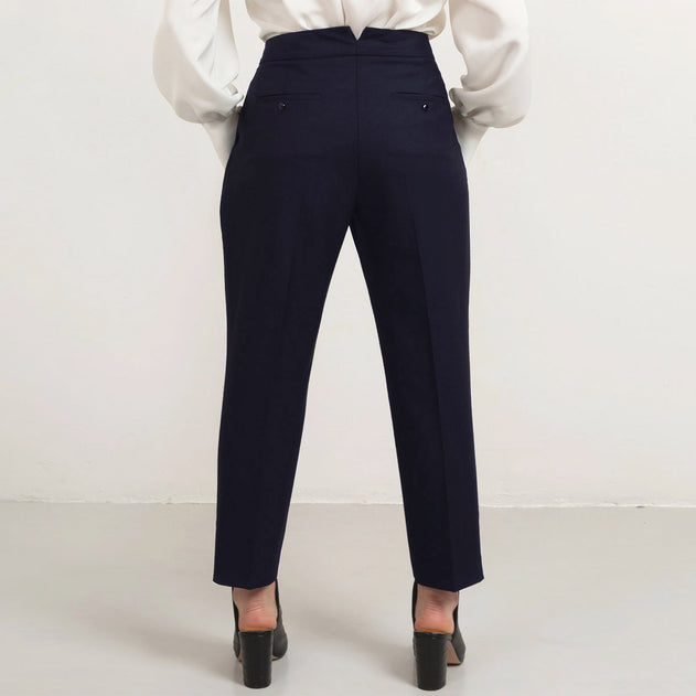 Pleated Wool Trouser Cropped in Navy