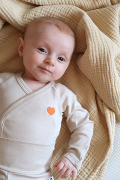 Baby's Heart Wrap Body Beige