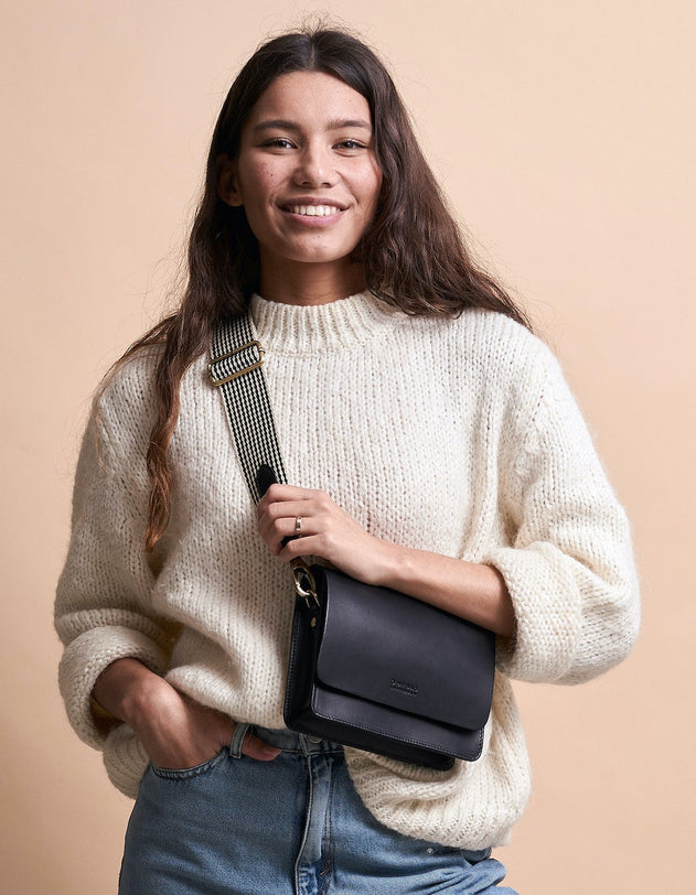 Audrey Mini Musta Ruudullinen Klassinen Nahka