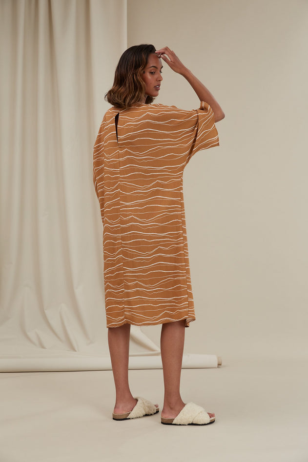 Catherine Loose Fit Pattern Dress Nougat