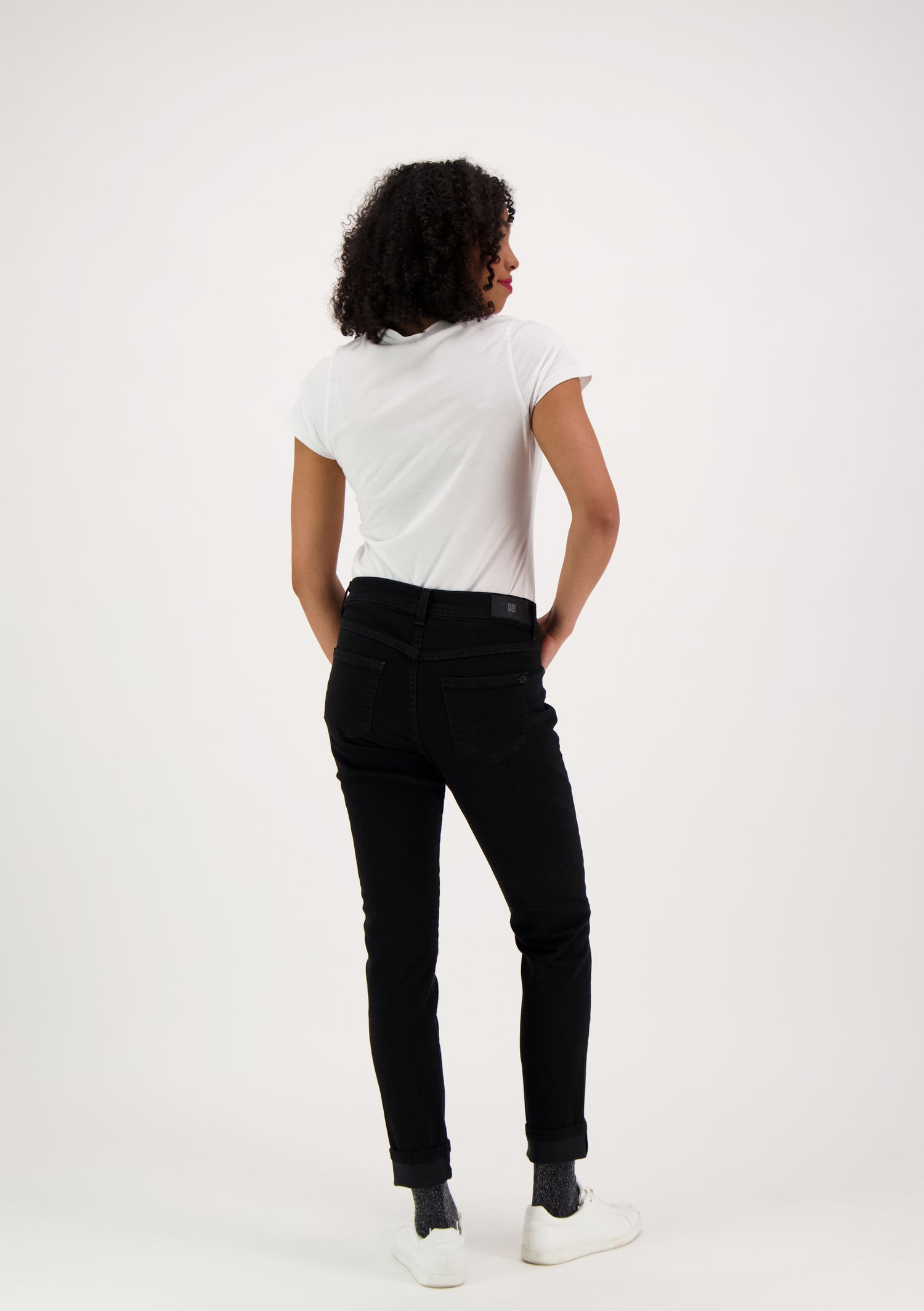 Fiona Classic Skinny farkut Musta