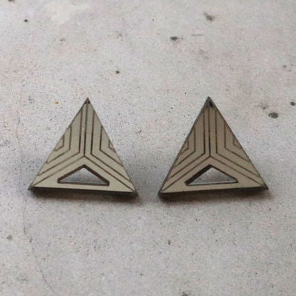 Triangle Earrings Grey